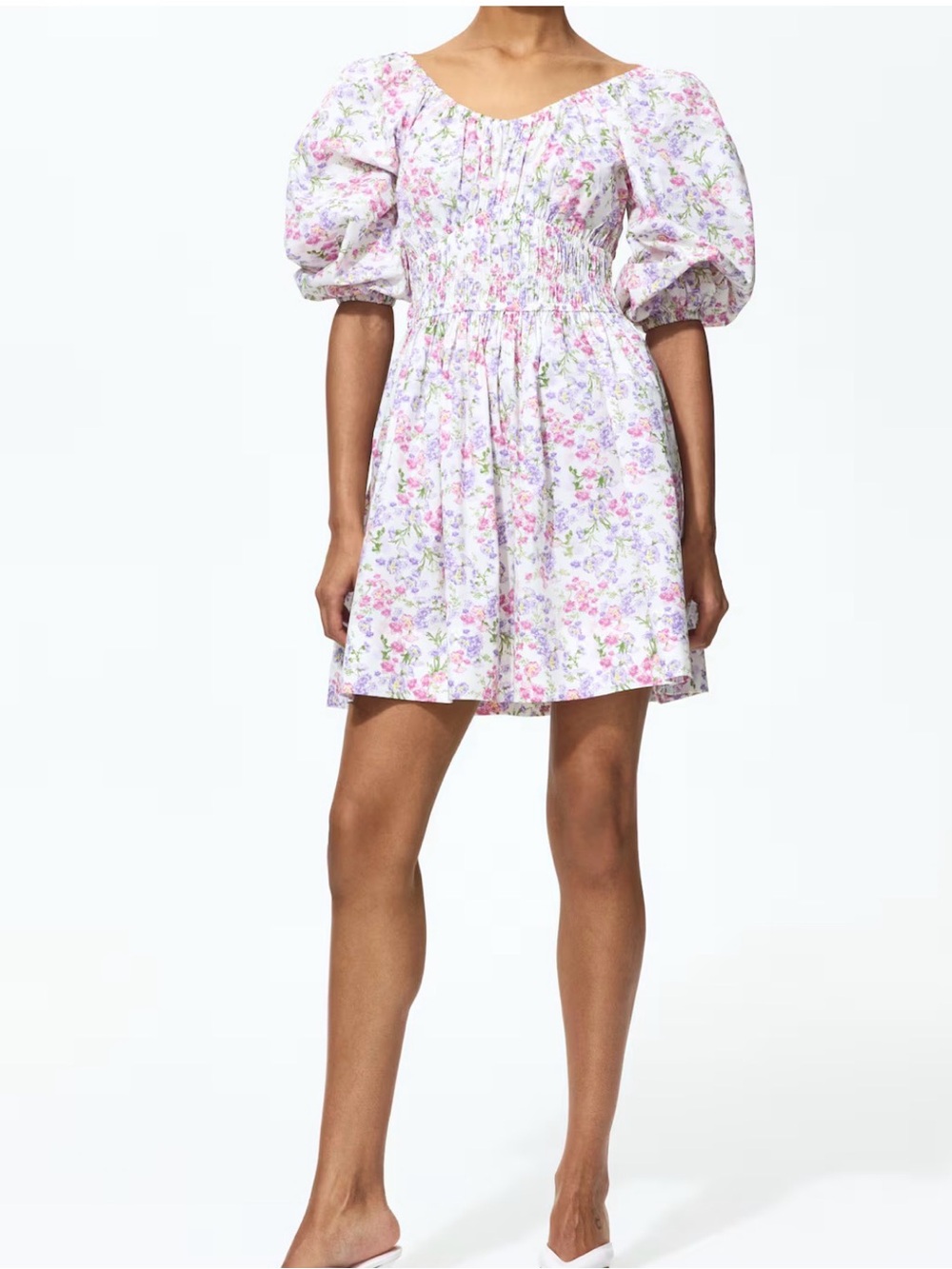 Floral Puff-Sleeve Mini Dress in Pastel Lavender